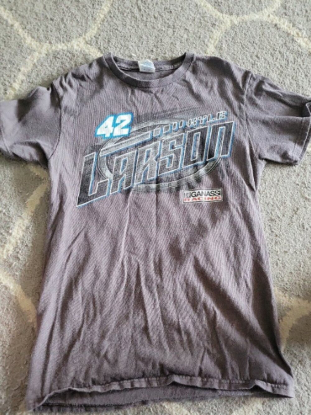 Men's size small Nascar Kyle Larson #42 tshirt